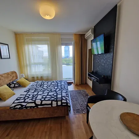 Апартаменты Fox Белград